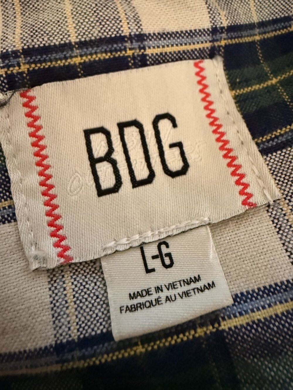 BDG (urban outfitters) Oversized Flannel BoyFriend Button Down Shirt - Picture 4 of 7